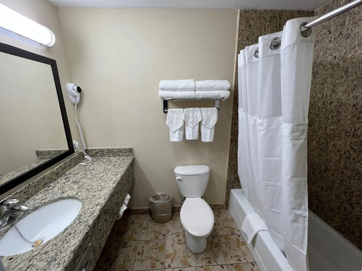 Travelodge By Wyndham Queens New York USA