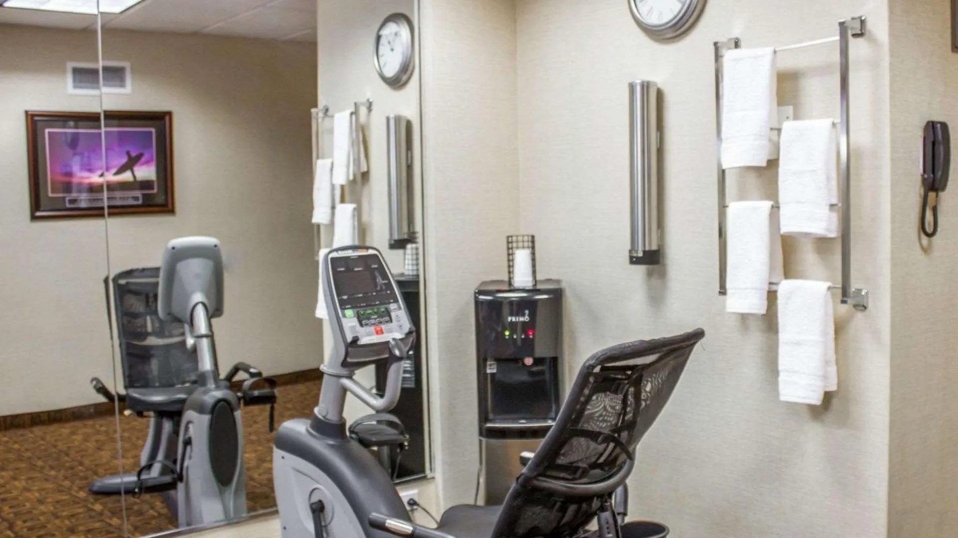 Travelodge By Wyndham Queens New York