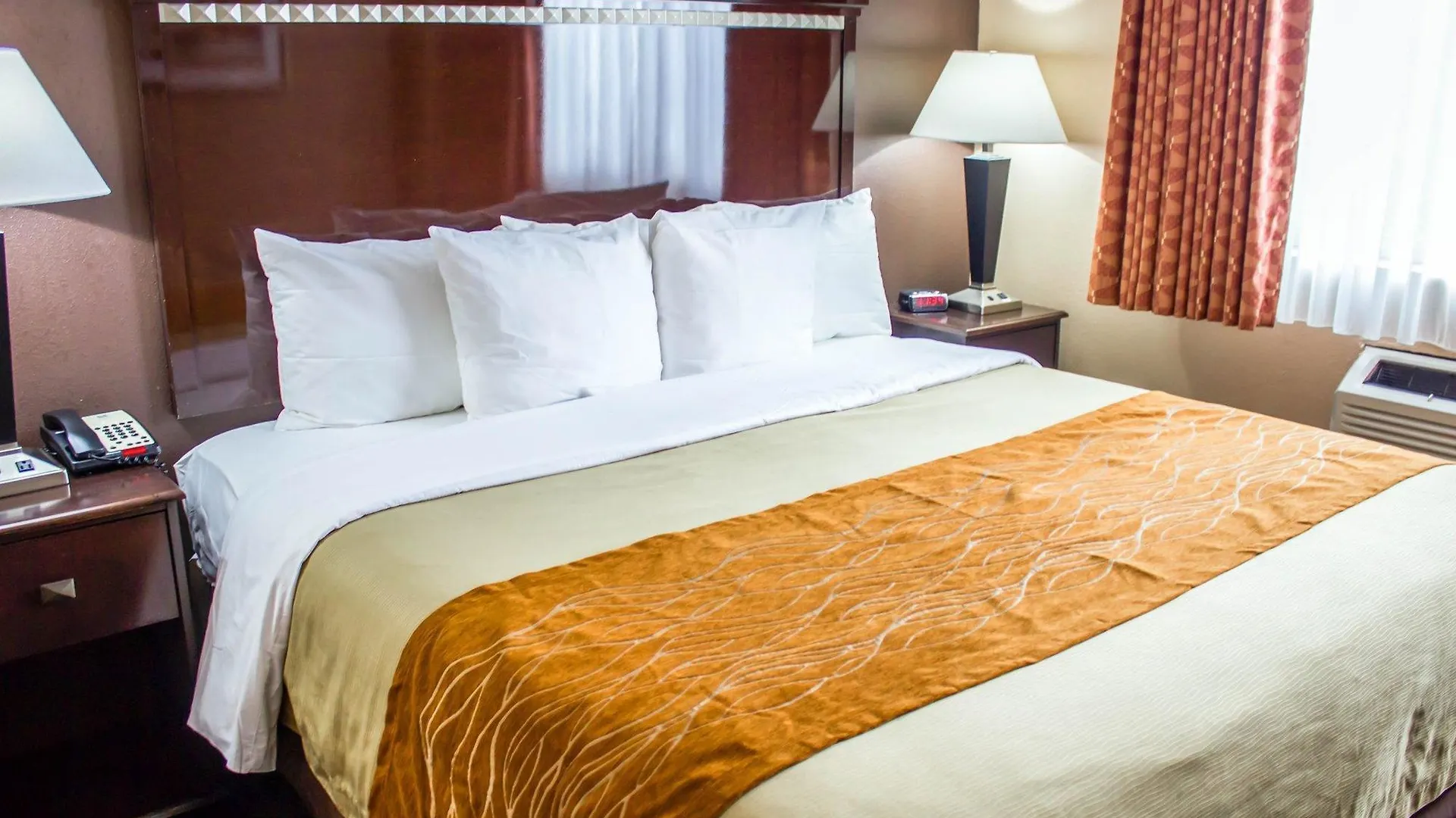 Hotel Travelodge By Wyndham Queens New York