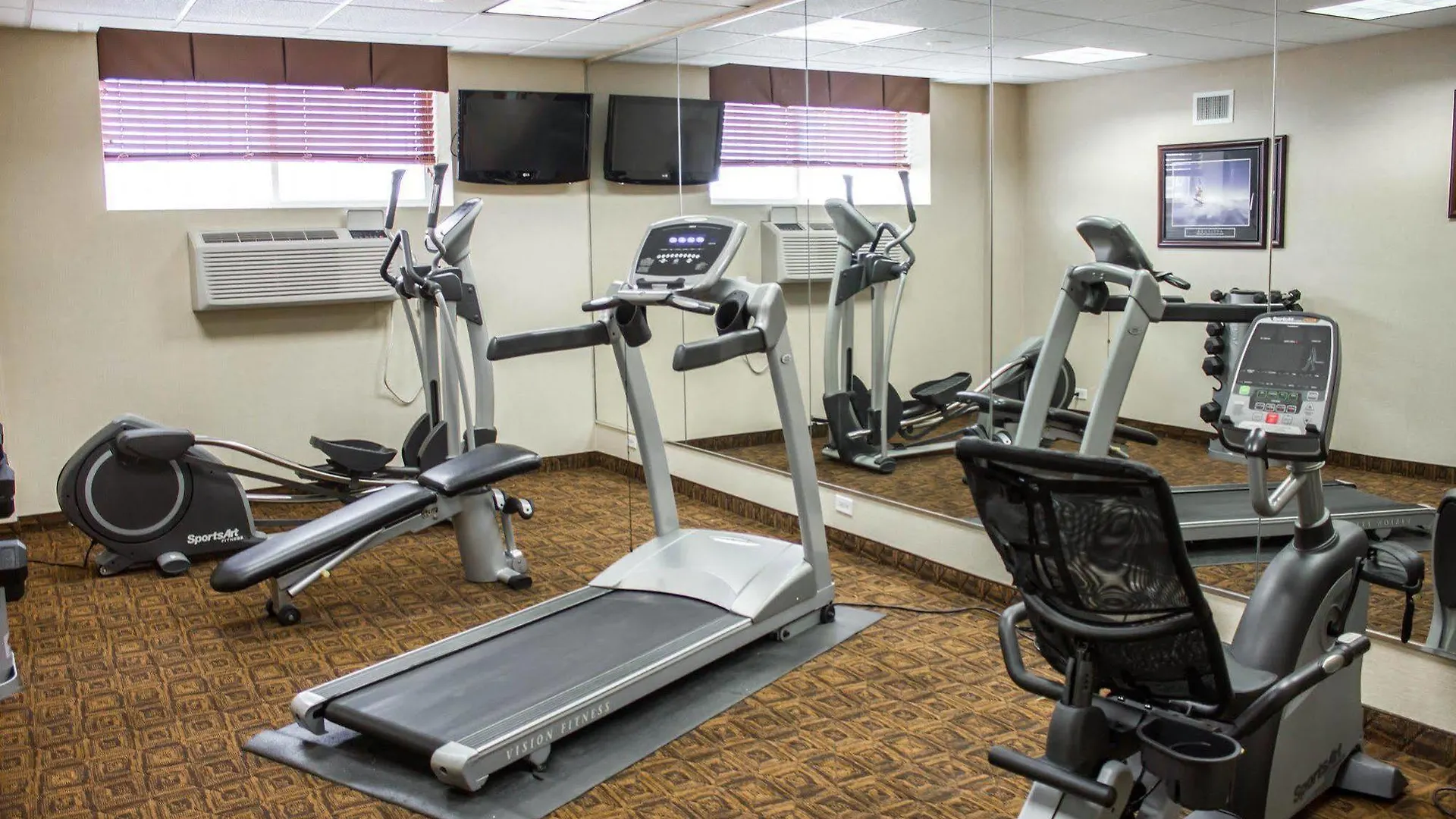Travelodge By Wyndham Queens New York