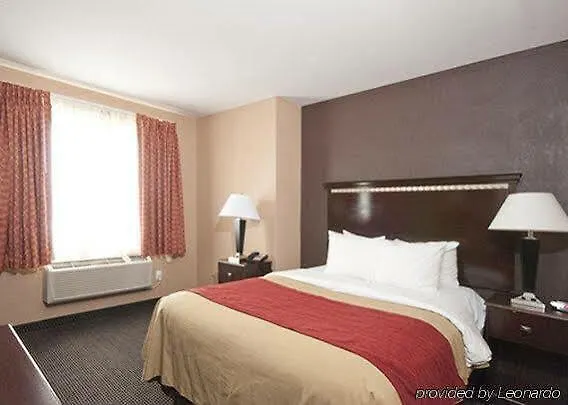 Hotel Travelodge By Wyndham Queens New York